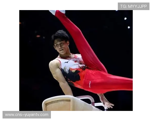 日本桥本大辉单杠决赛直体特卡360现屈肘，完成分受影响